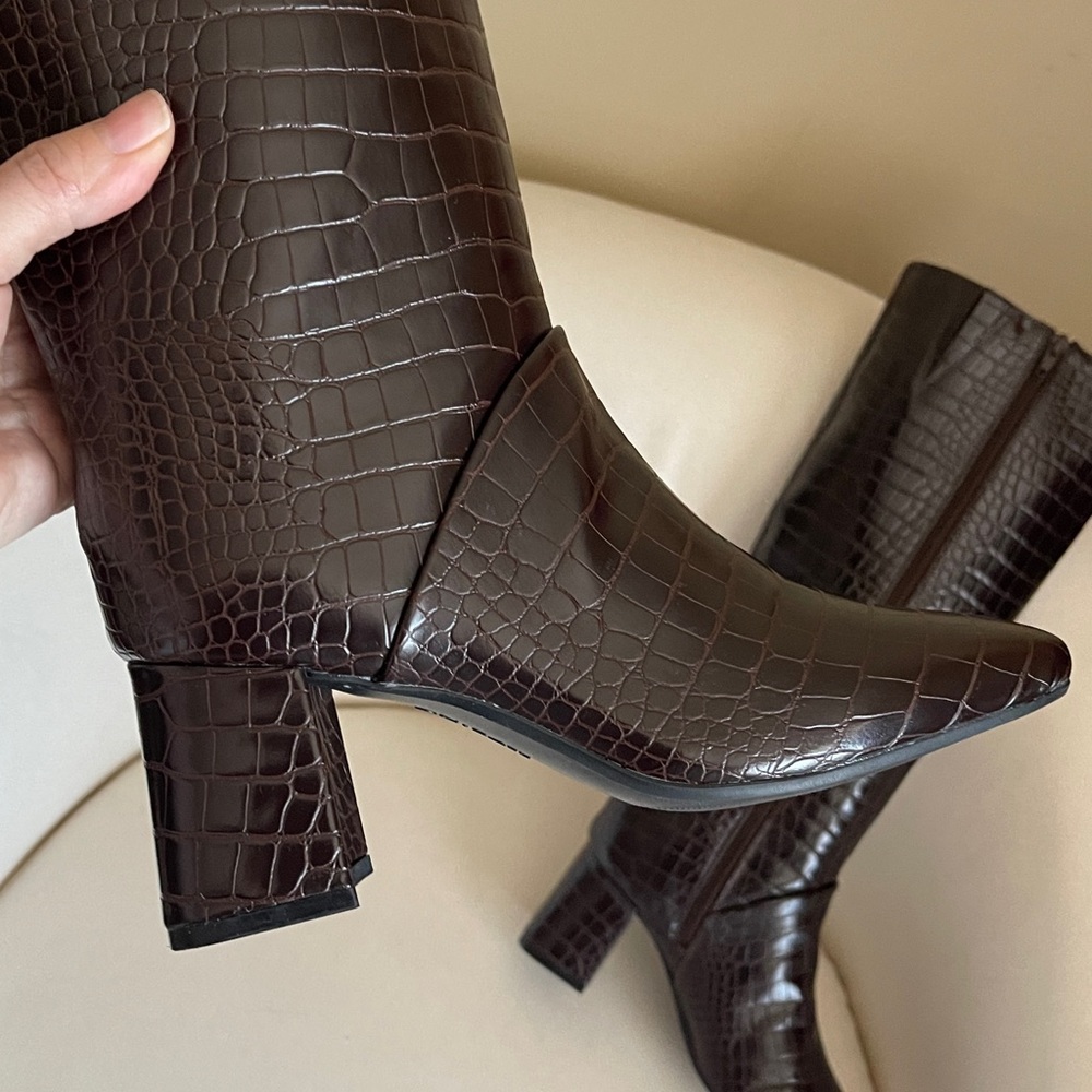 NEW On 34th
Women's Millerr Square-Toe Knee High Boots